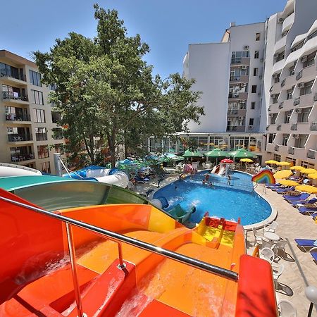 Prestige Deluxe Hotel Aquapark Club Aranyhomok Kültér fotó