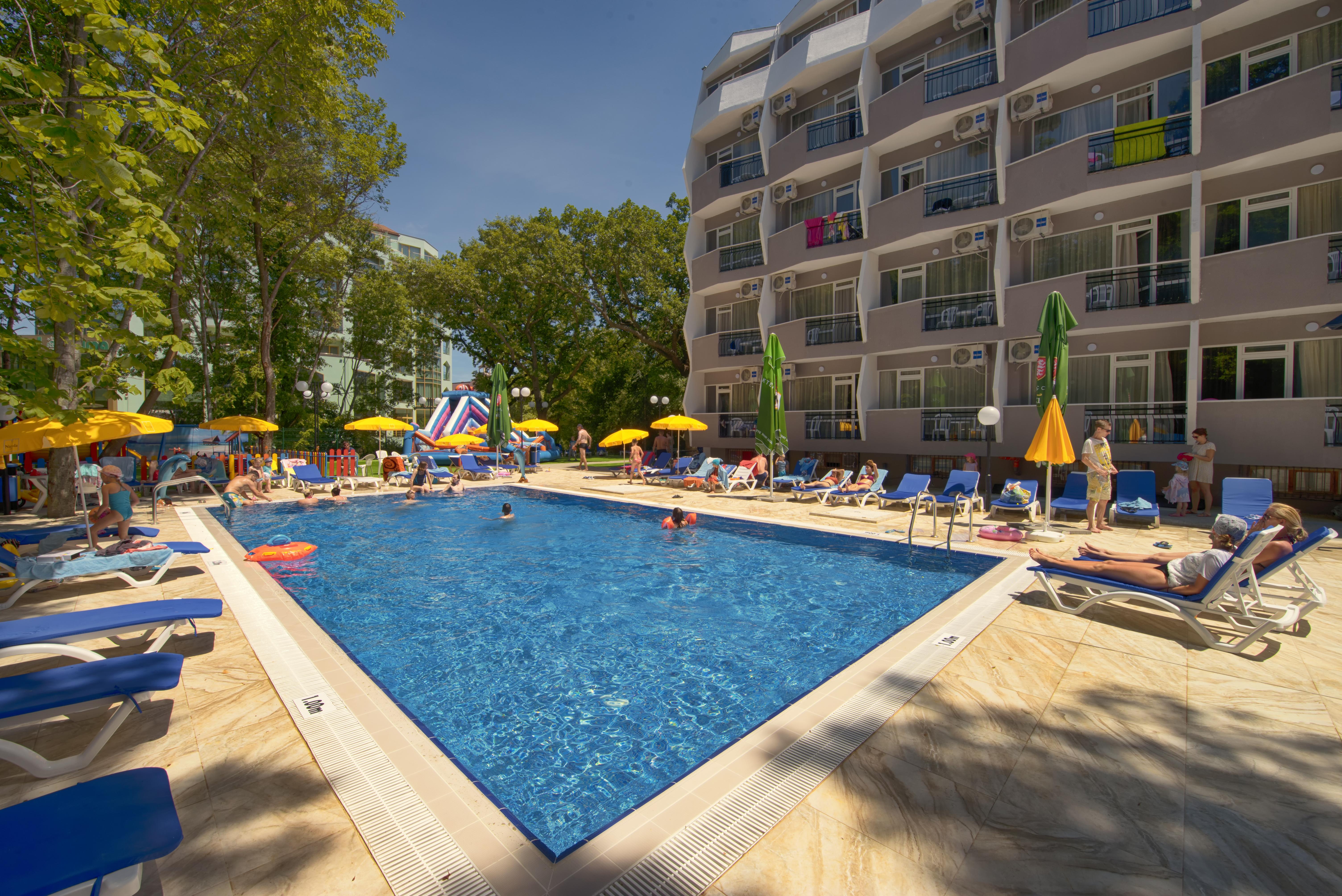 Prestige Deluxe Hotel Aquapark Club Aranyhomok Kültér fotó