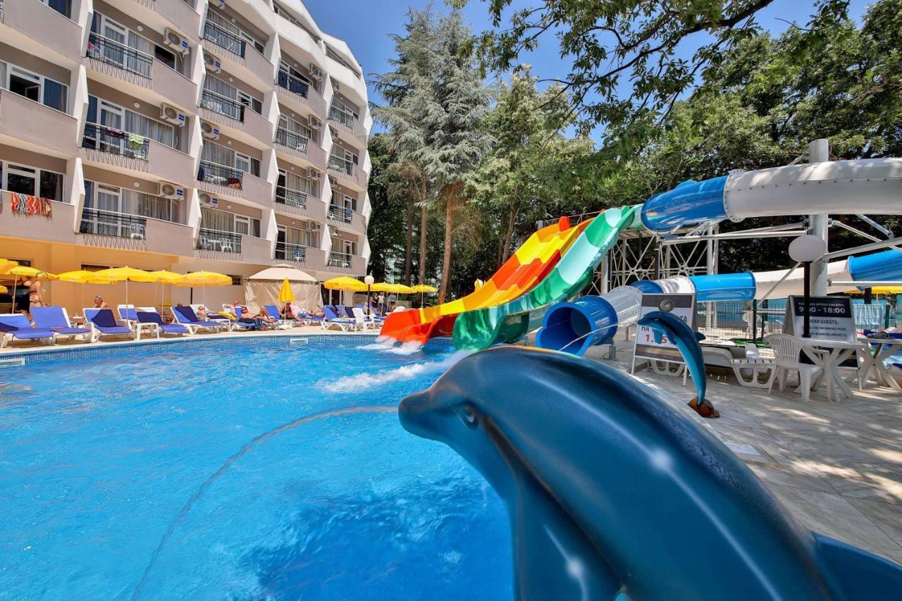 Prestige Deluxe Hotel Aquapark Club Aranyhomok Kültér fotó